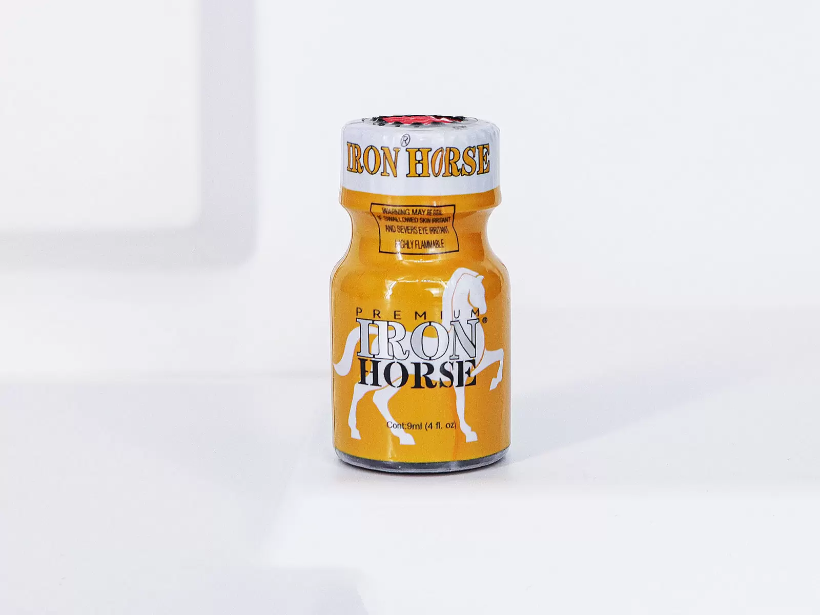 Chai h&iacute;t Iron Horse 10ml tăng cảm gi&aacute;c hưng phấn