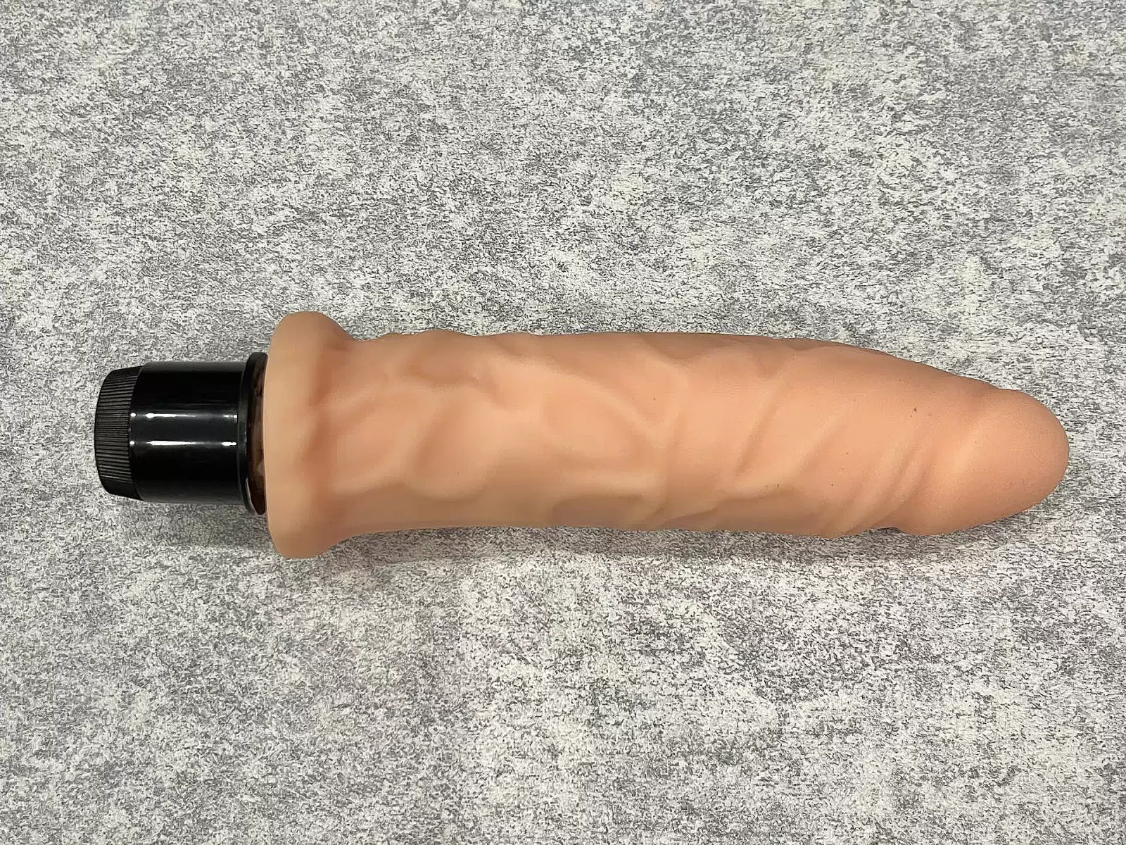 Thanh Lý - Dương vật giả silicon thẳng Lovetoy Real Feel 8inch không rung
