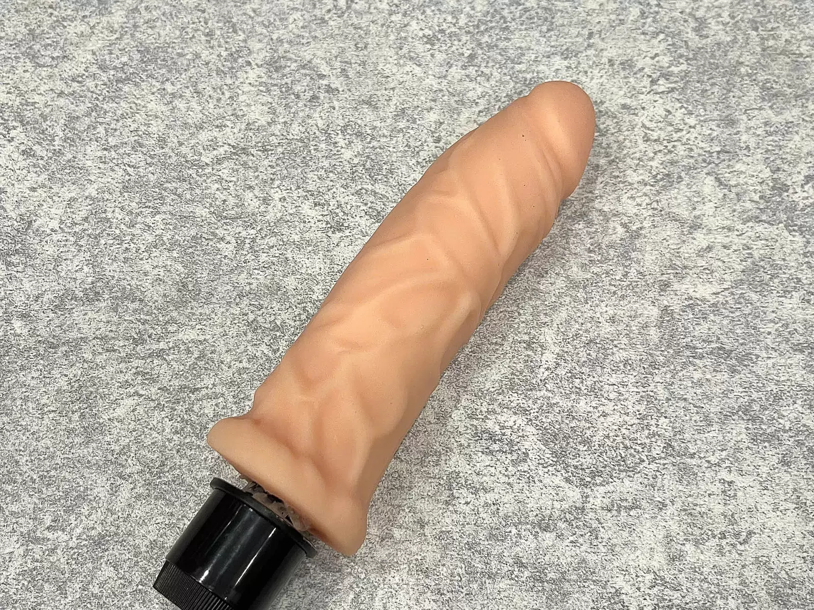 Thanh Lý - Dương vật giả silicon thẳng Lovetoy Real Feel 8inch không rung