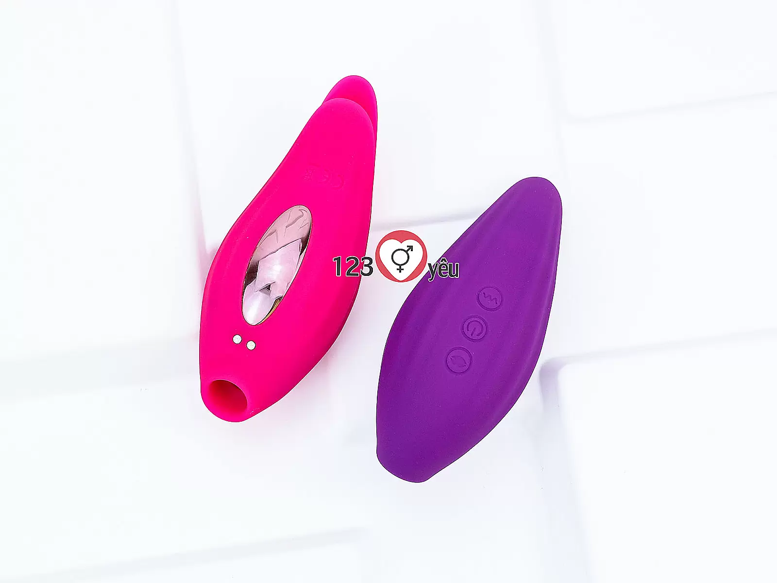 Lưỡi liếm rung hút nhiều chế độ nhỏ gọn xinh xắn