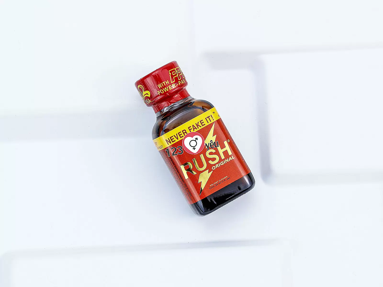 Chai hít Super Rush Original 30ml tăng cảm giác hưng phấn