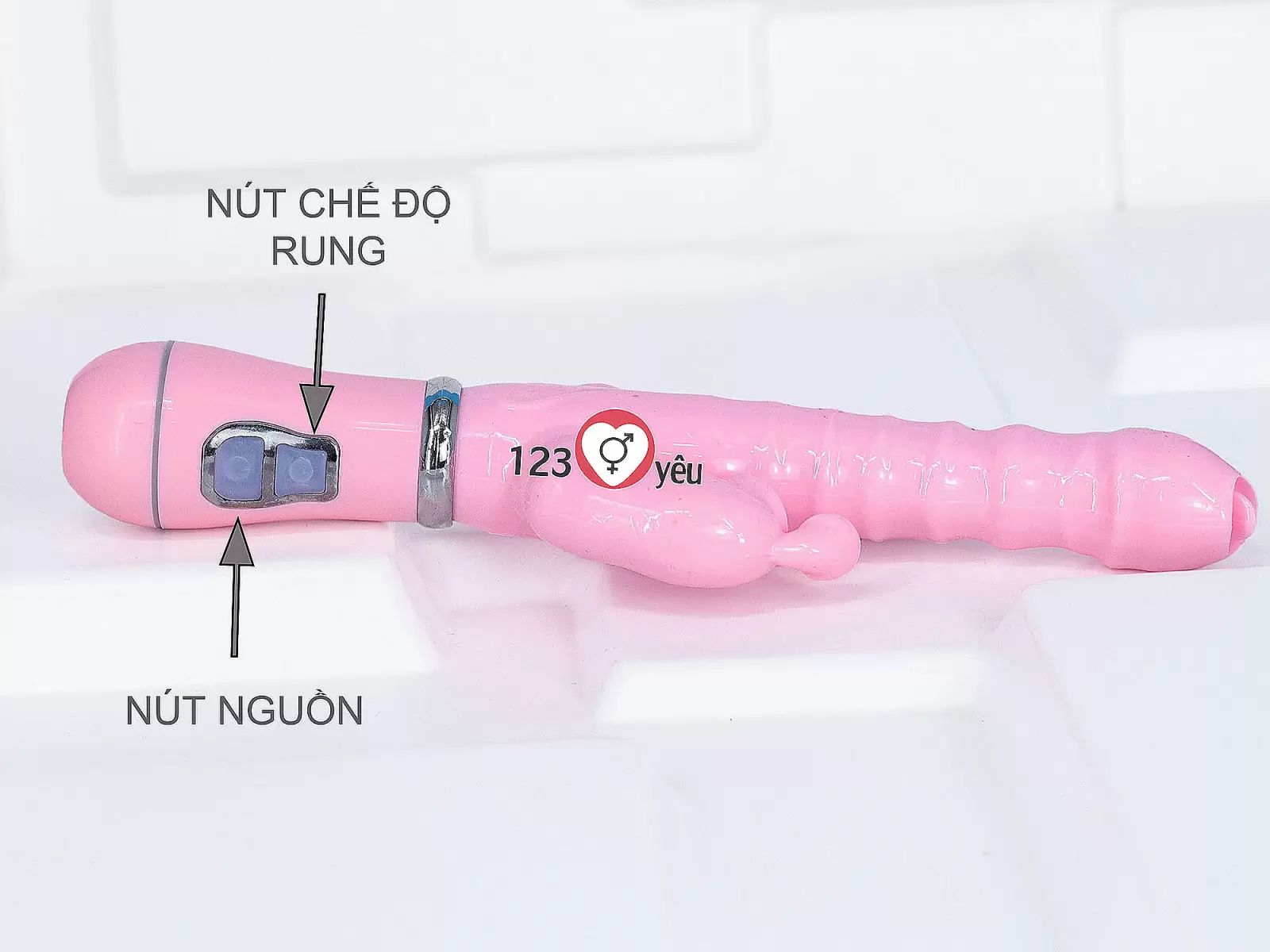 Dương vật giả đa năng 3 đầu rung có dây sạc