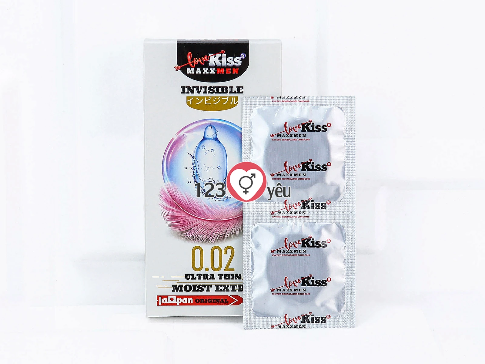 Bao cao su LOVE KISS Maxxmen Invisible hỗ trợ giảm ma sát, giúp cả hai tận hưởng cuộc yêu êm ái