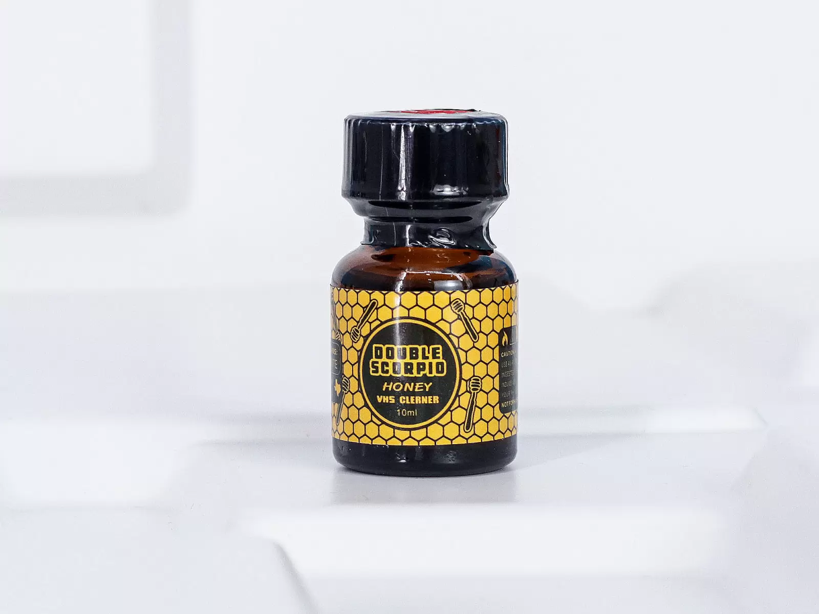 Chai hít Double Scorpio Honey tăng cường sự nhạy cảm và khoái cảm