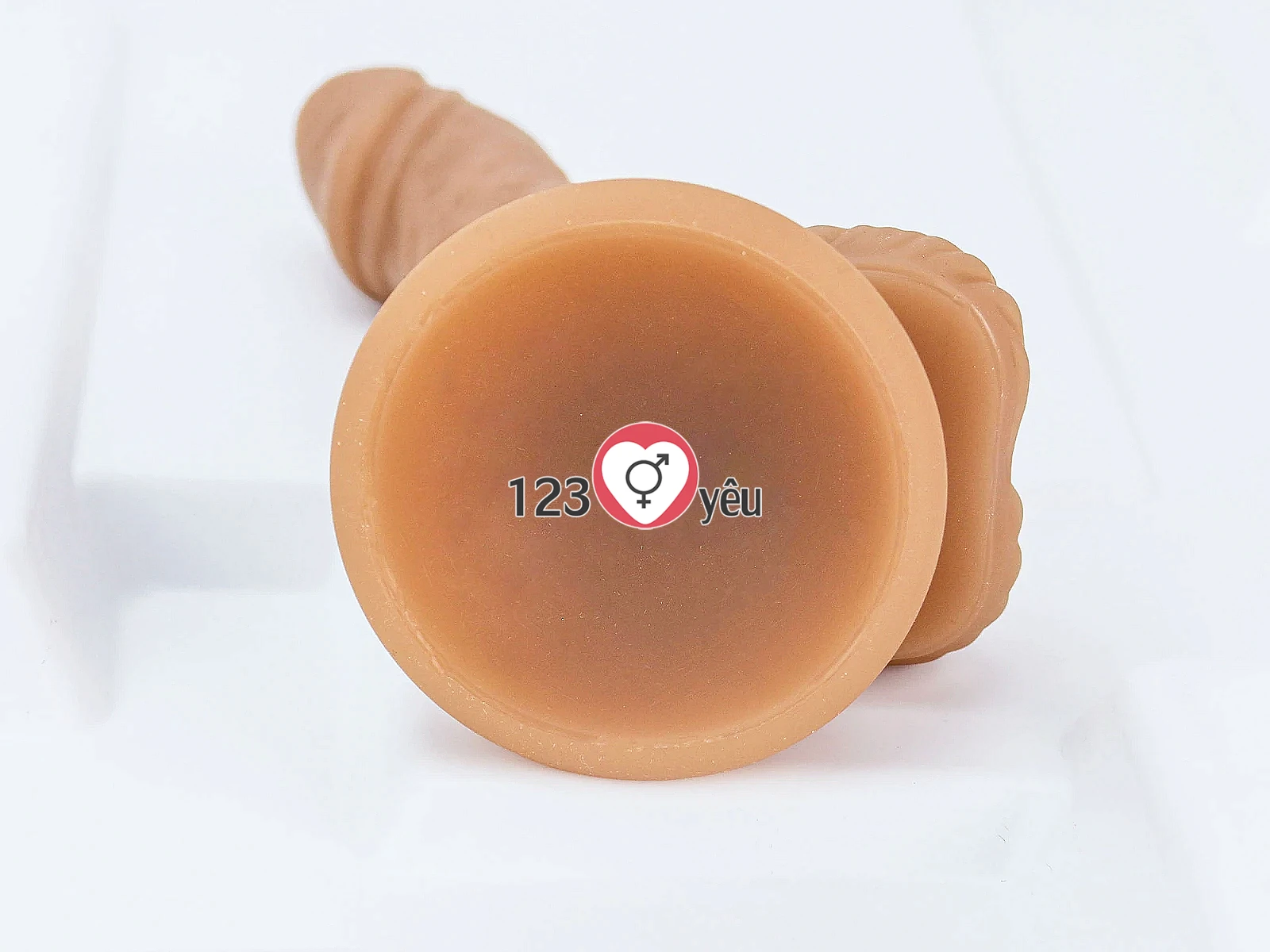 Dương vật giả có đế siêu mềm The Penis