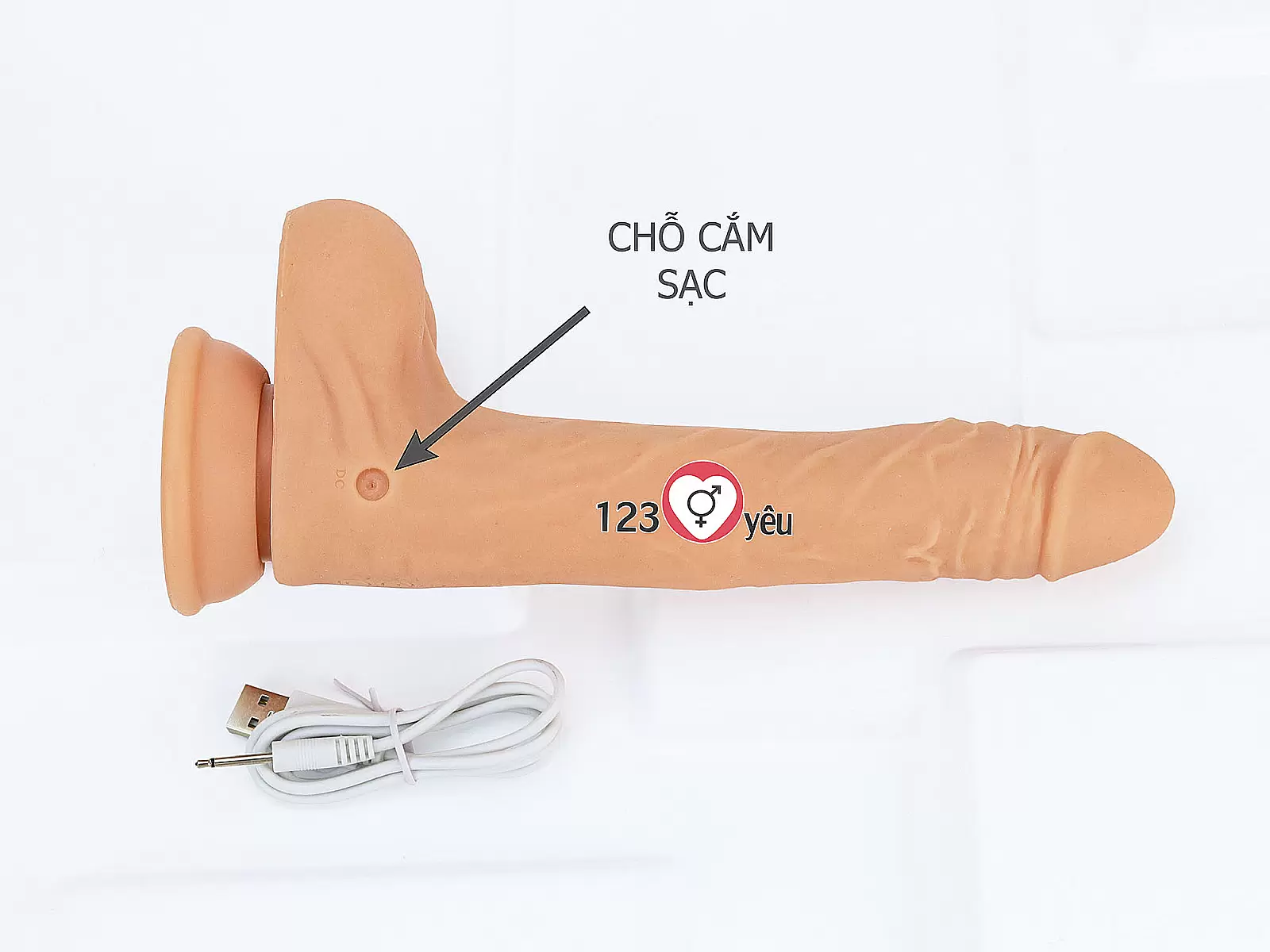 Dương vật giả có đế Knight Tornado rung thụt lắc