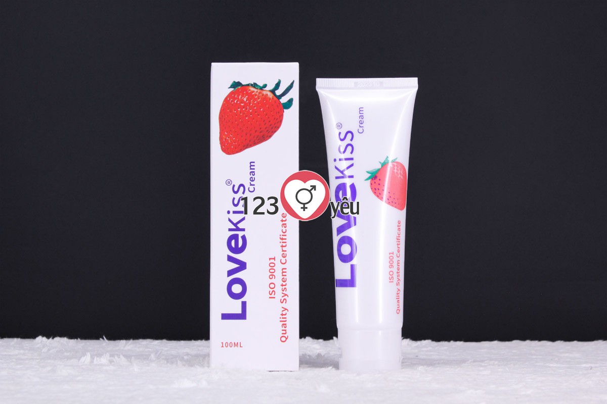 Gel Love Kiss hương dâu - bôi trơn âm đạo 2