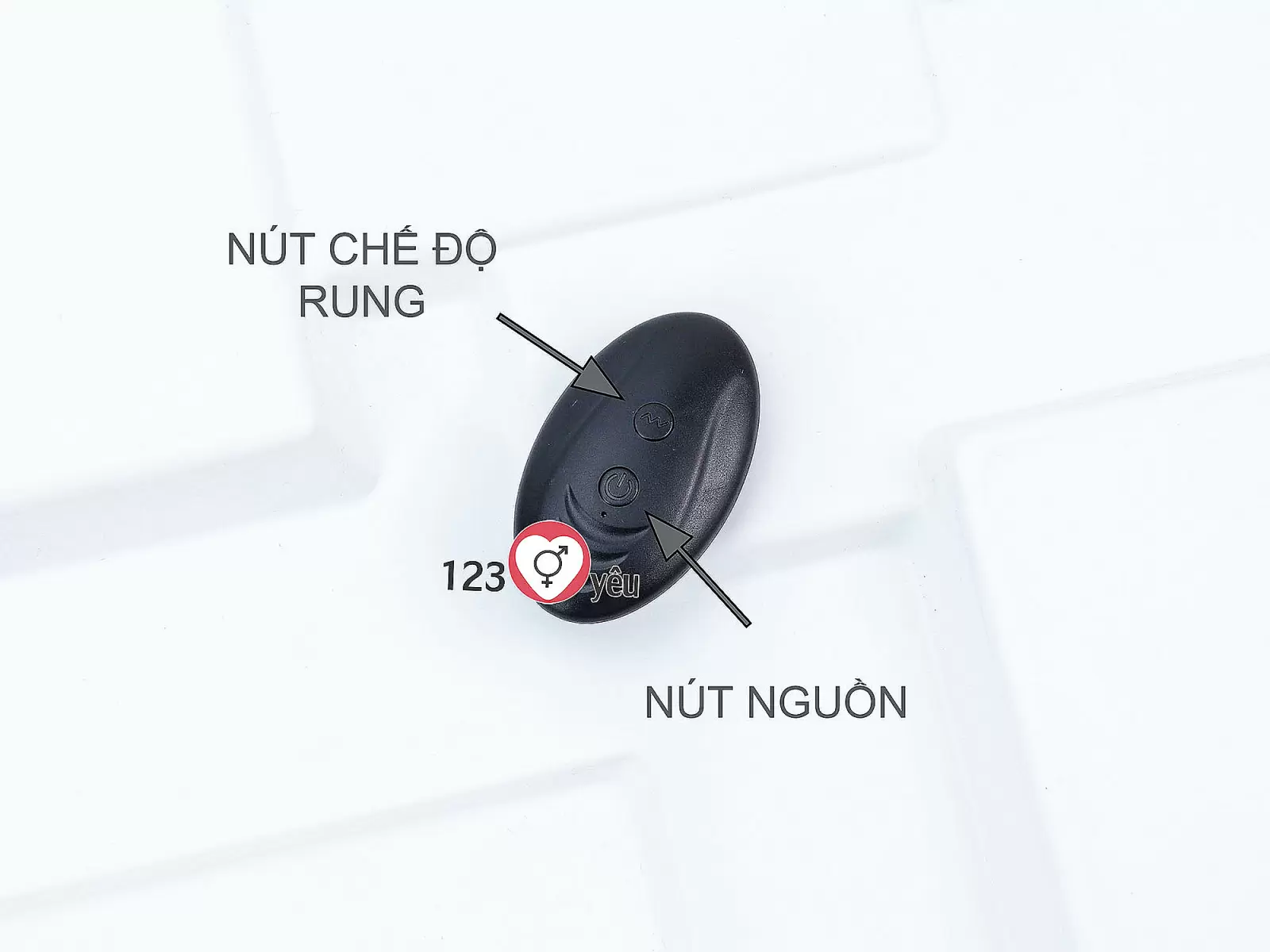 Dụng cụ kích hậu môn rung phát sáng kèm điều khiển từ xa