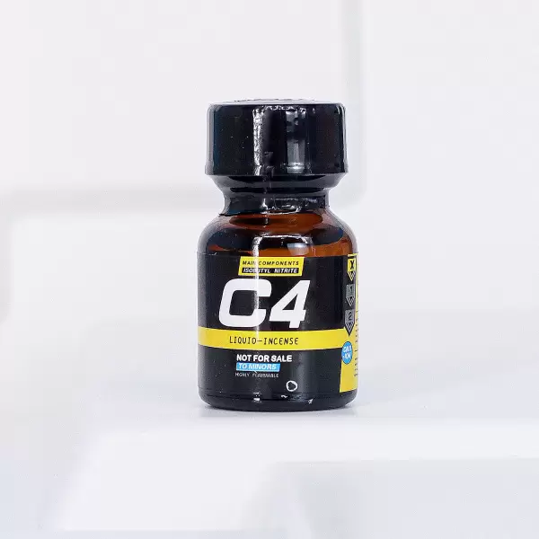 Chai hít C4 Liquid Incense Yellow kích thích tăng cảm giác phấn khích