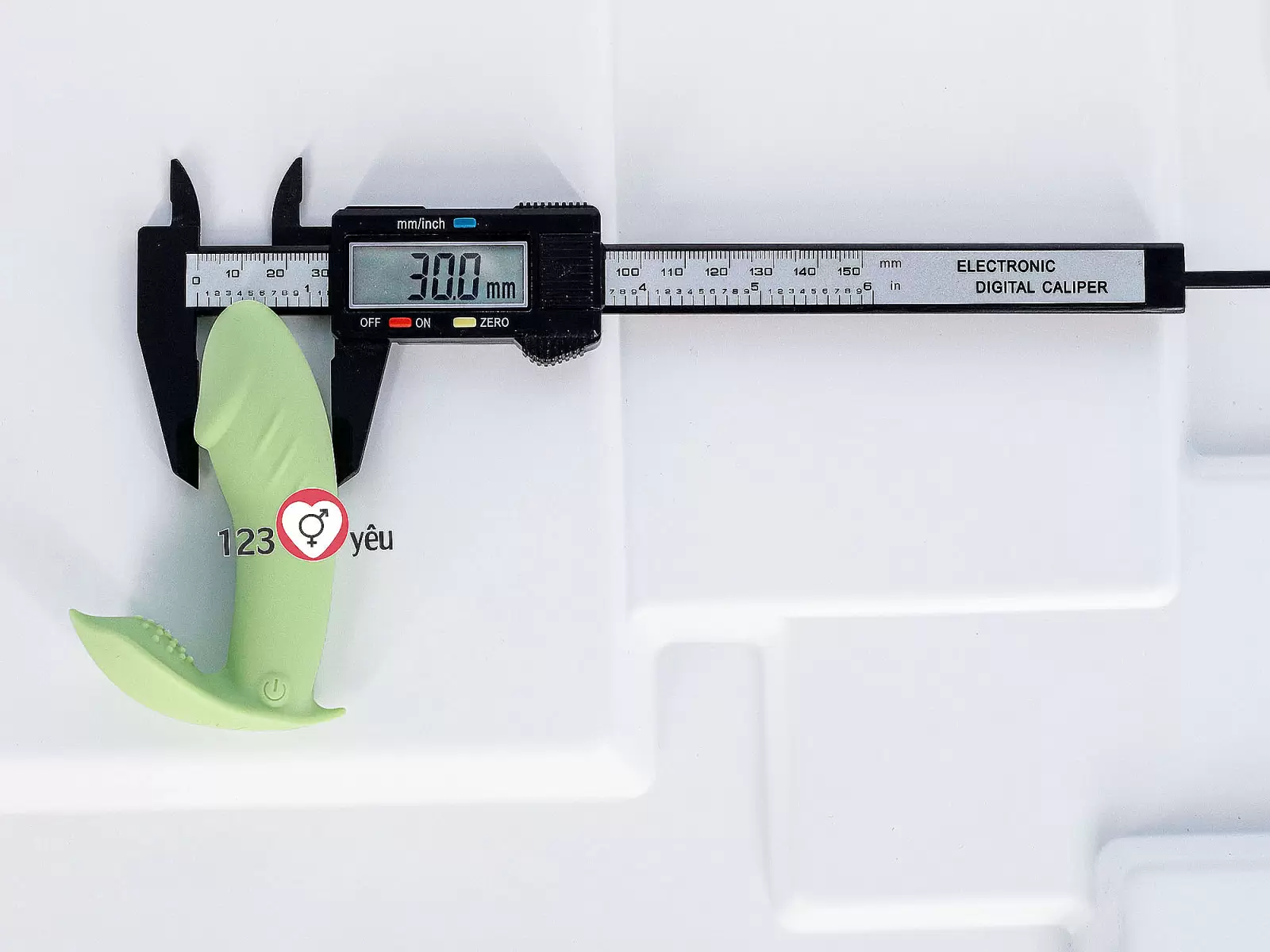 Máy mát xa quần lót Butterfly siêu mềm có remote điều khiển từ xa