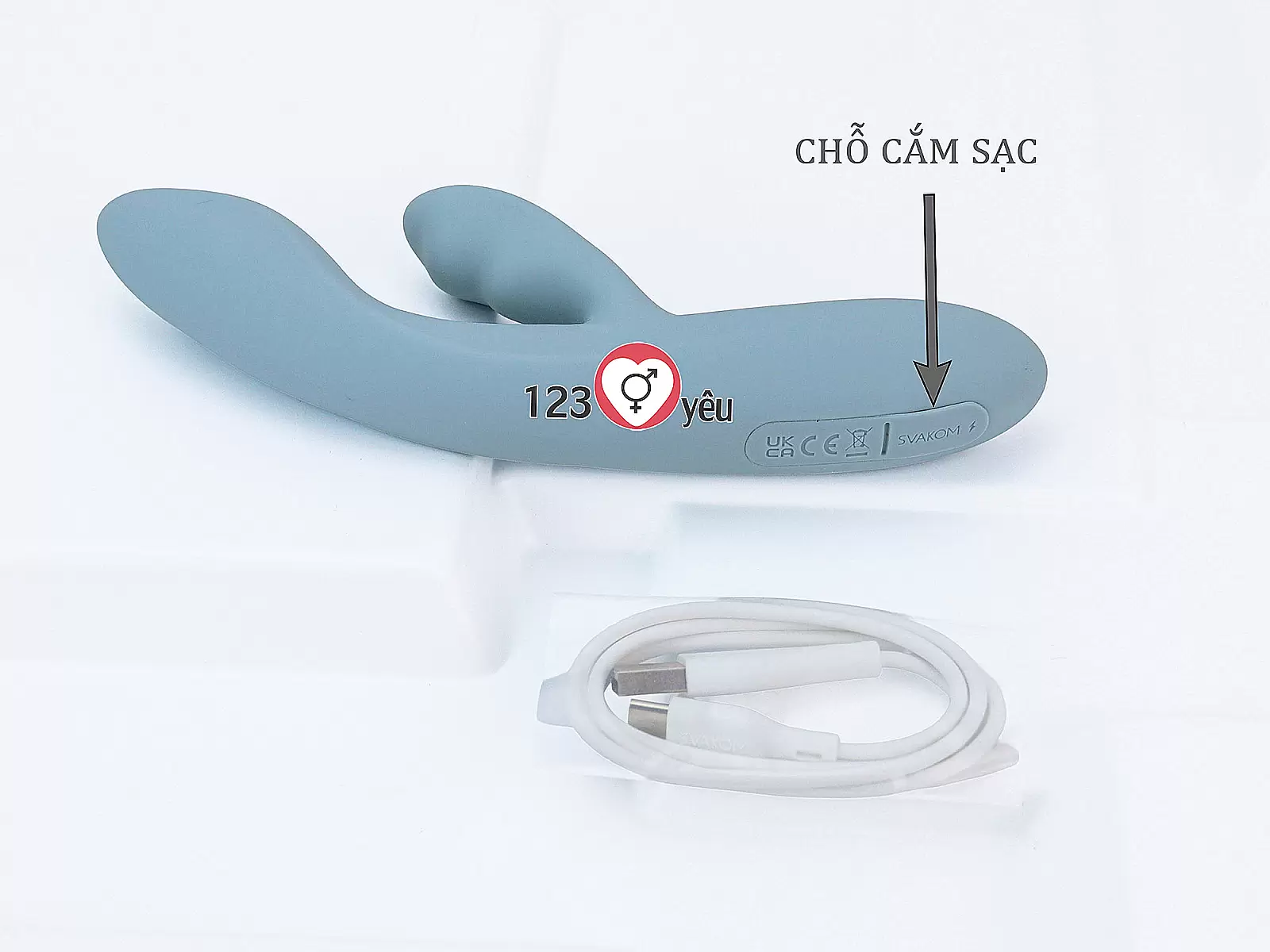 Dương vật giả đa năng rung phát nhiệt Svakom Chika