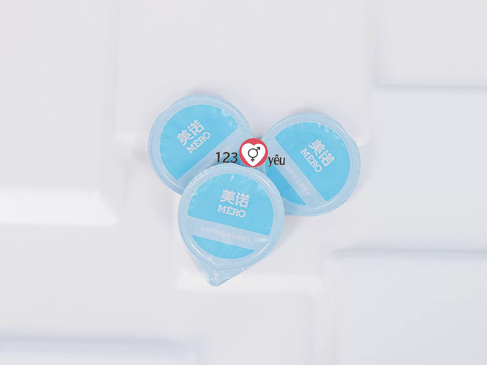Bao cao su MERO 001 Hyaluronic Acid siêu mỏng, siêu mềm mại