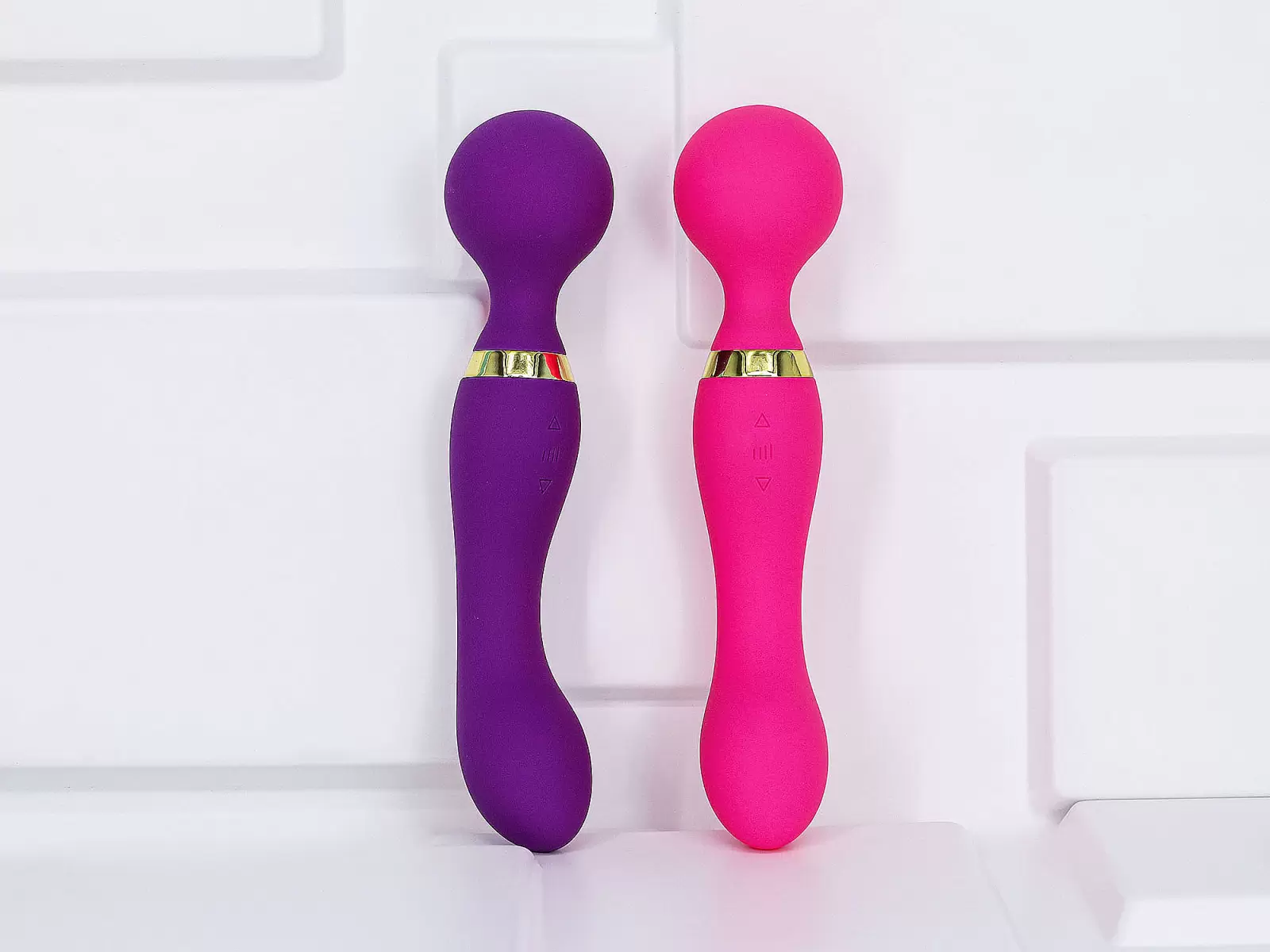 Máy massage hai đầu rung kích thích điểm G mạnh mẽ đa năng