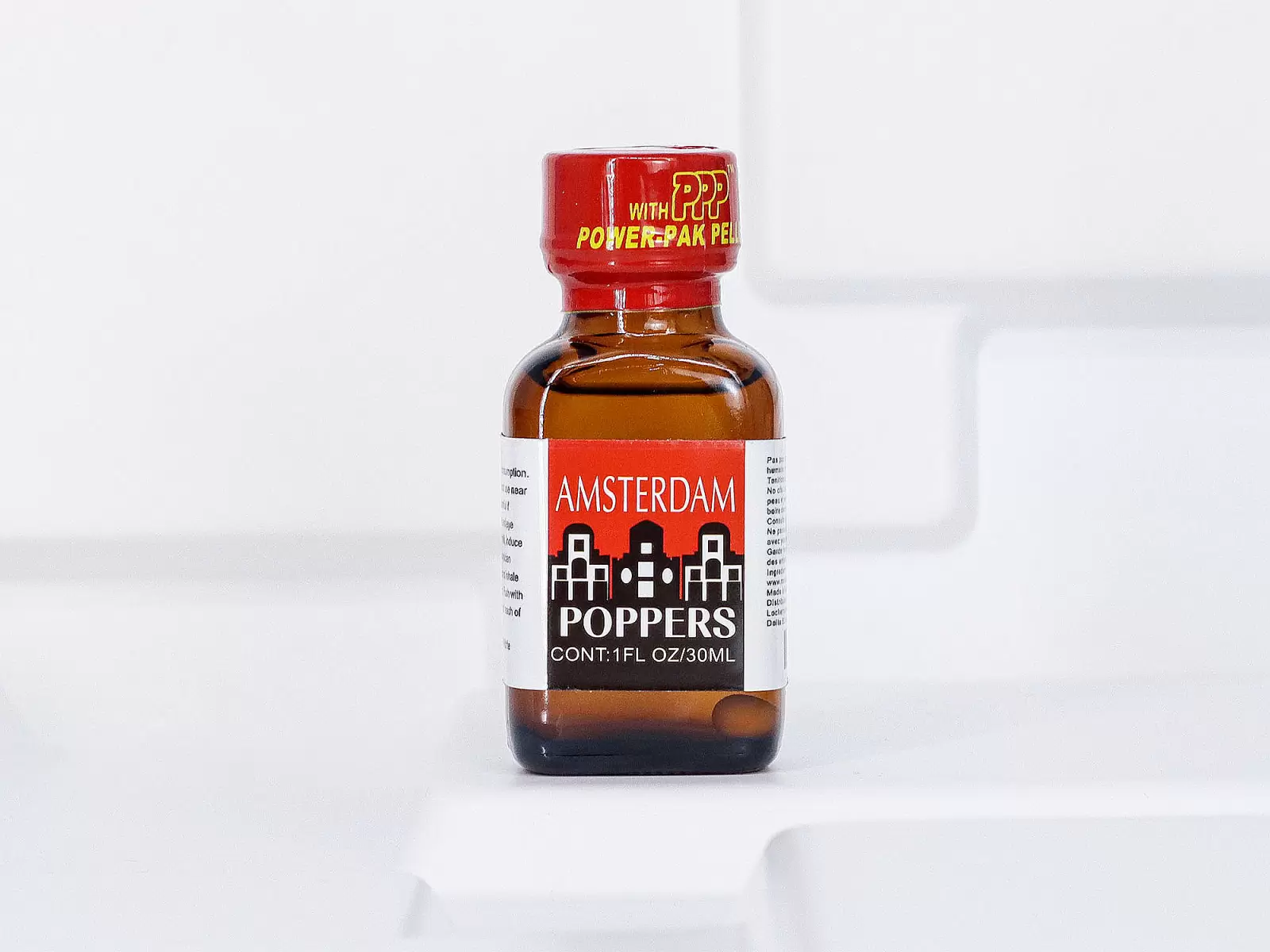 Chai h&iacute;t Amsterdam 30ml tăng cảm gi&aacute;c hưng phấn