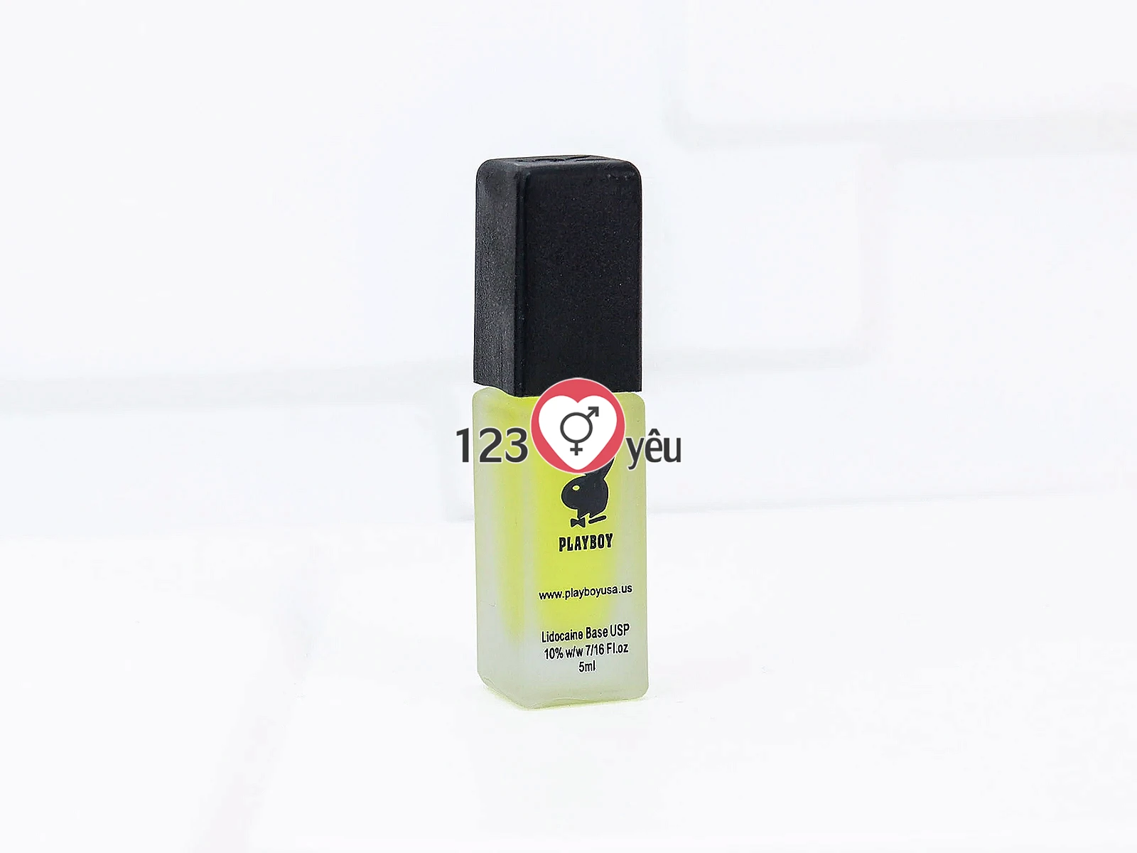 Xịt chống xuất tinh sớm Playboy Delay Spray 5ml giảm độ nhạy tạm thời, kéo dài thời gian quan hệ