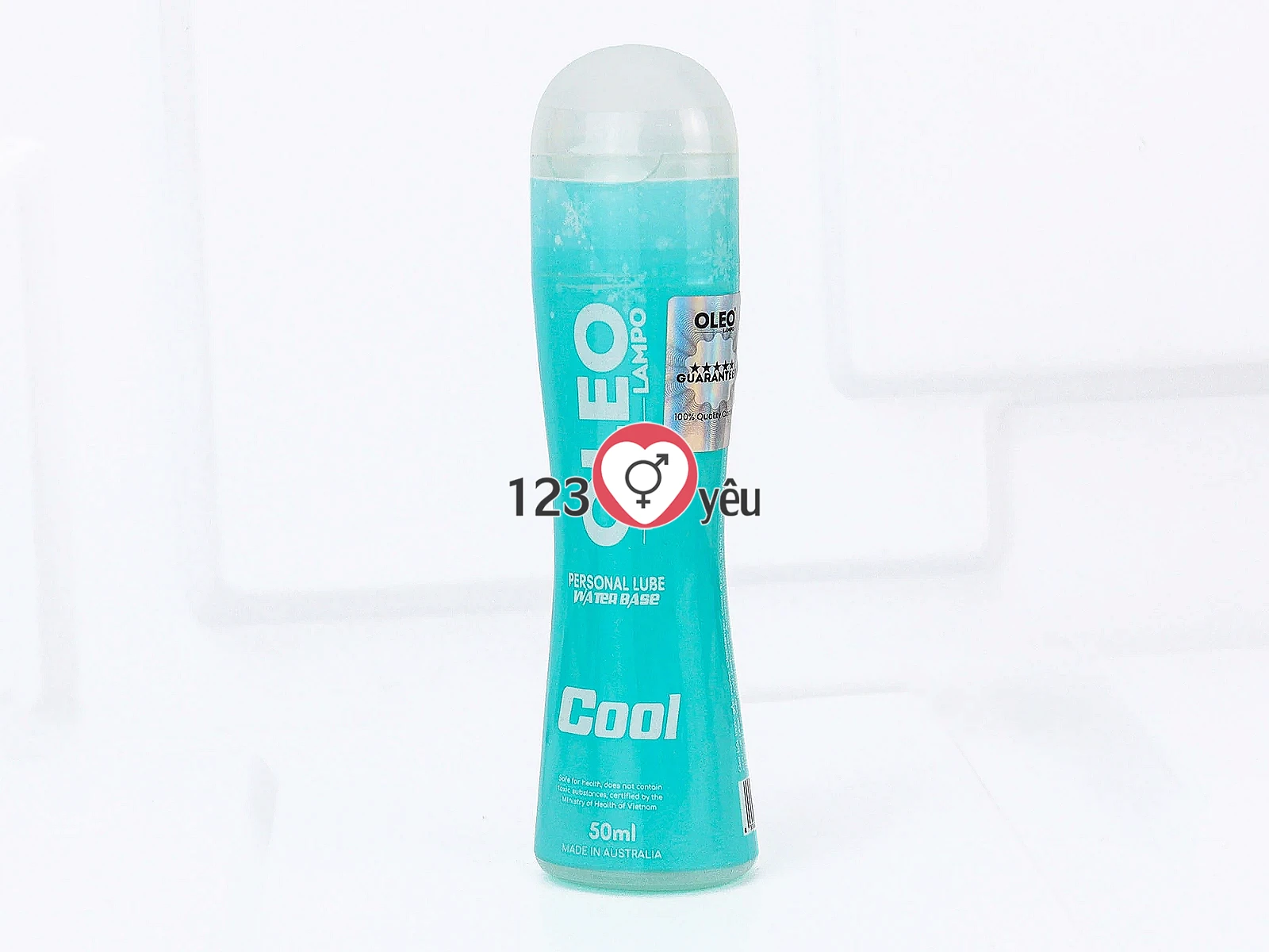Gel bôi trơn gốc nước OLEO Cool giảm ma sát và mang lại cảm giác mát lạnh khi sử dụng