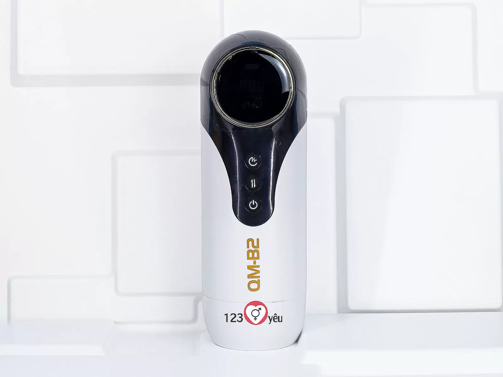 Máy thủ dâm QM-B2 rung, co bóp, sưởi ấm pin sạc