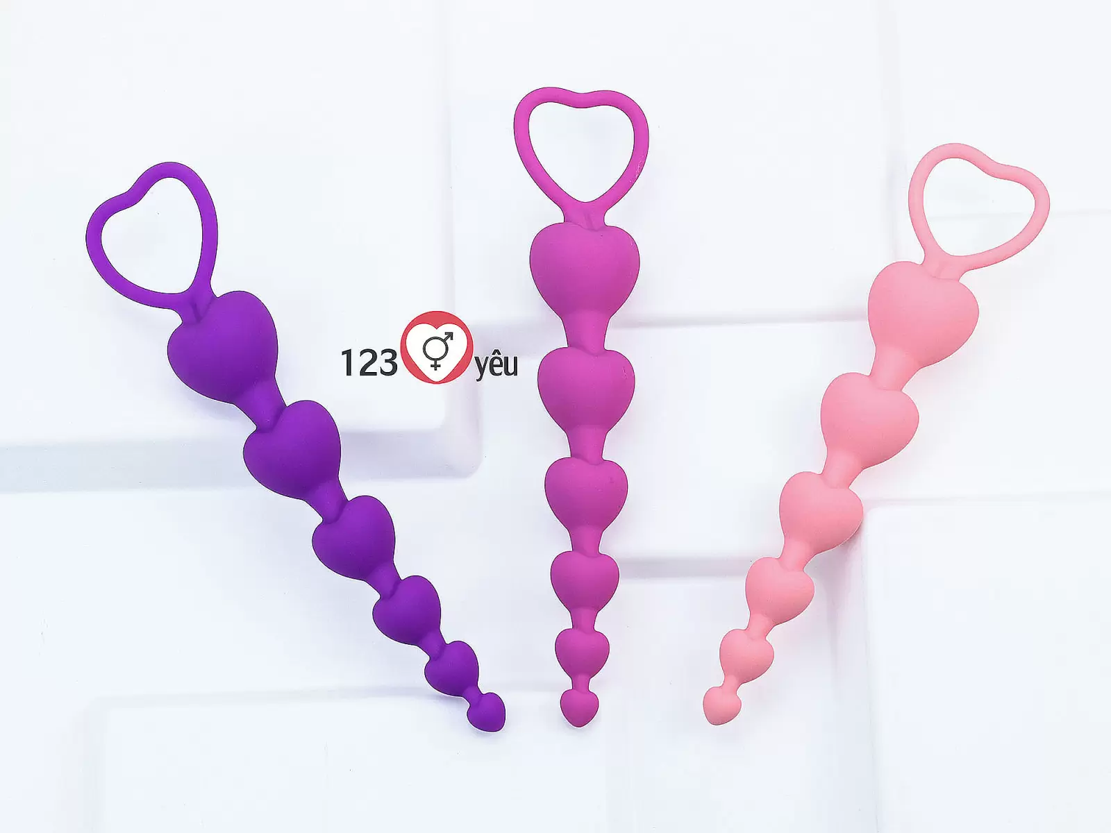 Dụng cụ kích thích hậu môn trái tim