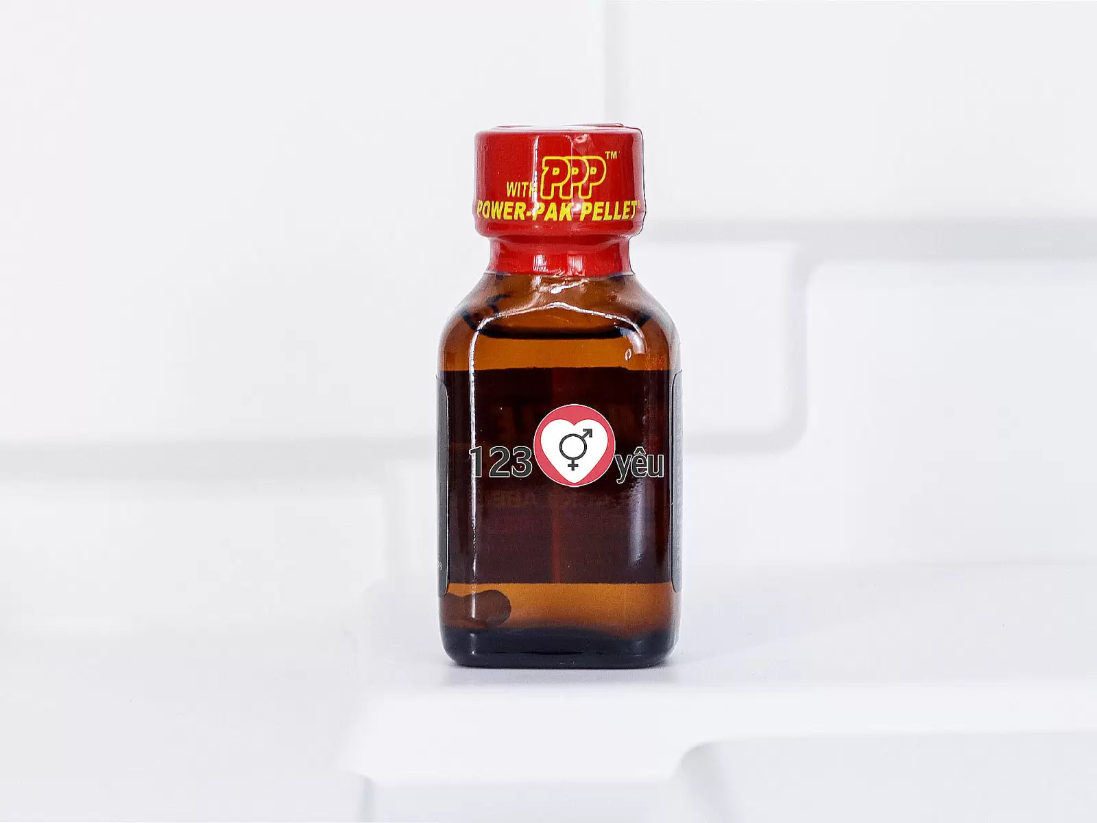 Chai hít Jungle Juice Black Label 30ml tăng cảm giác khoái cảm