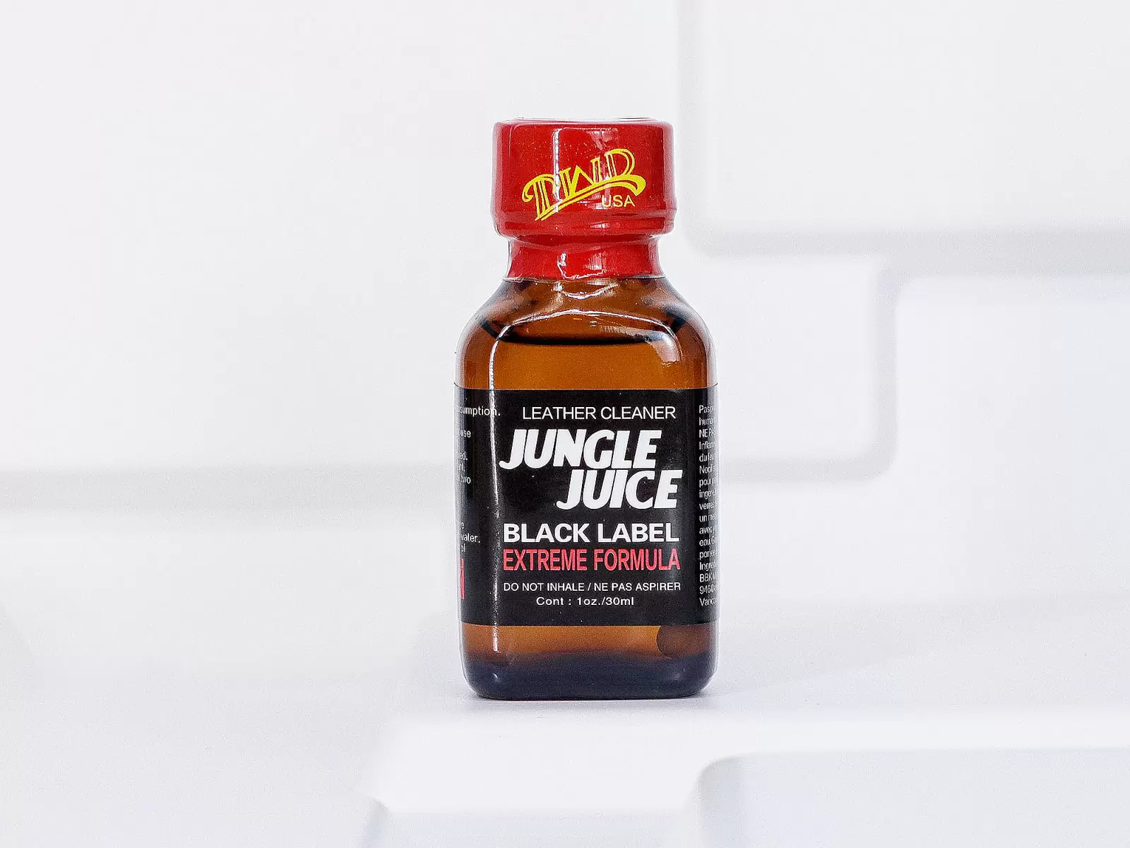 Chai h&iacute;t Jungle Juice Black Label 30ml tăng cảm gi&aacute;c kho&aacute;i cảm