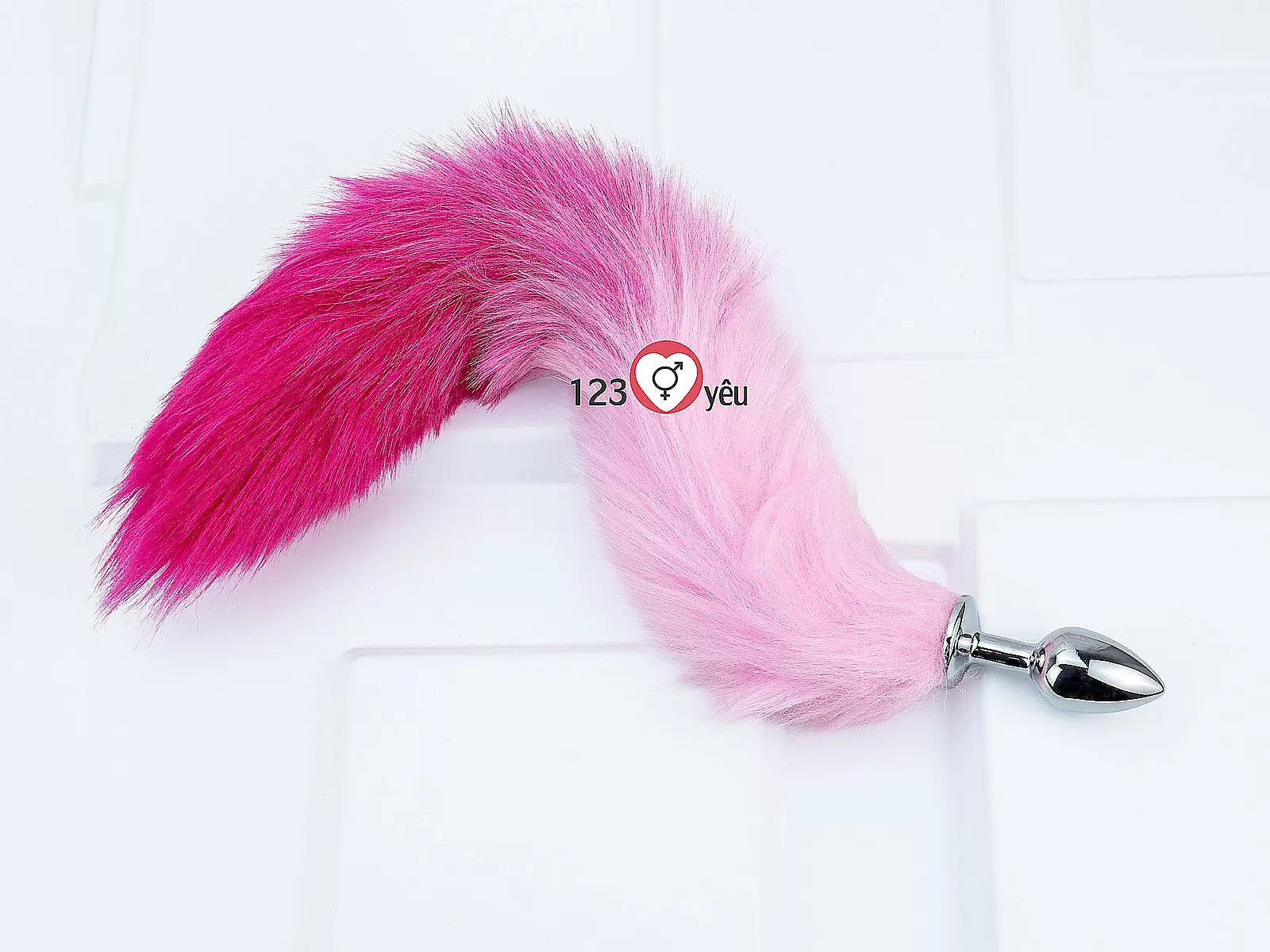 Dụng cụ kích thích hậu môn inox đuôi chồn hồng