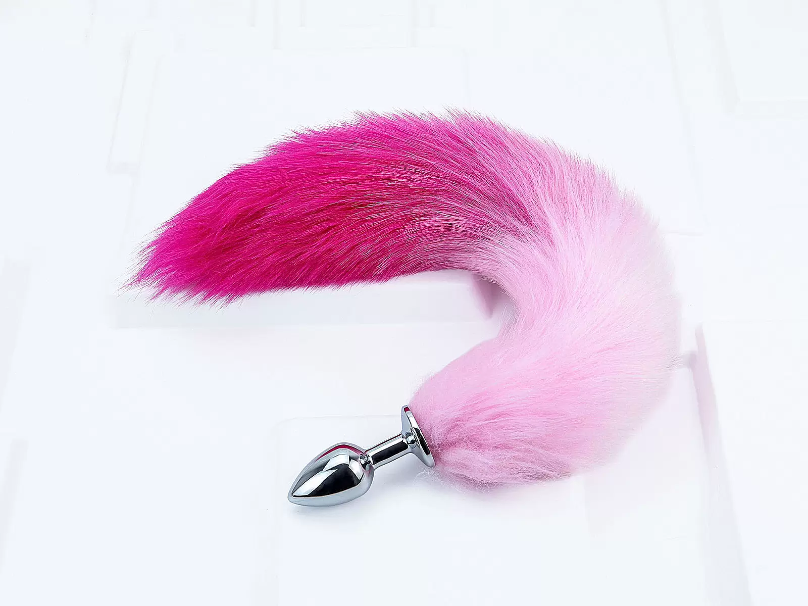 Dụng cụ kích thích hậu môn inox đuôi chồn hồng