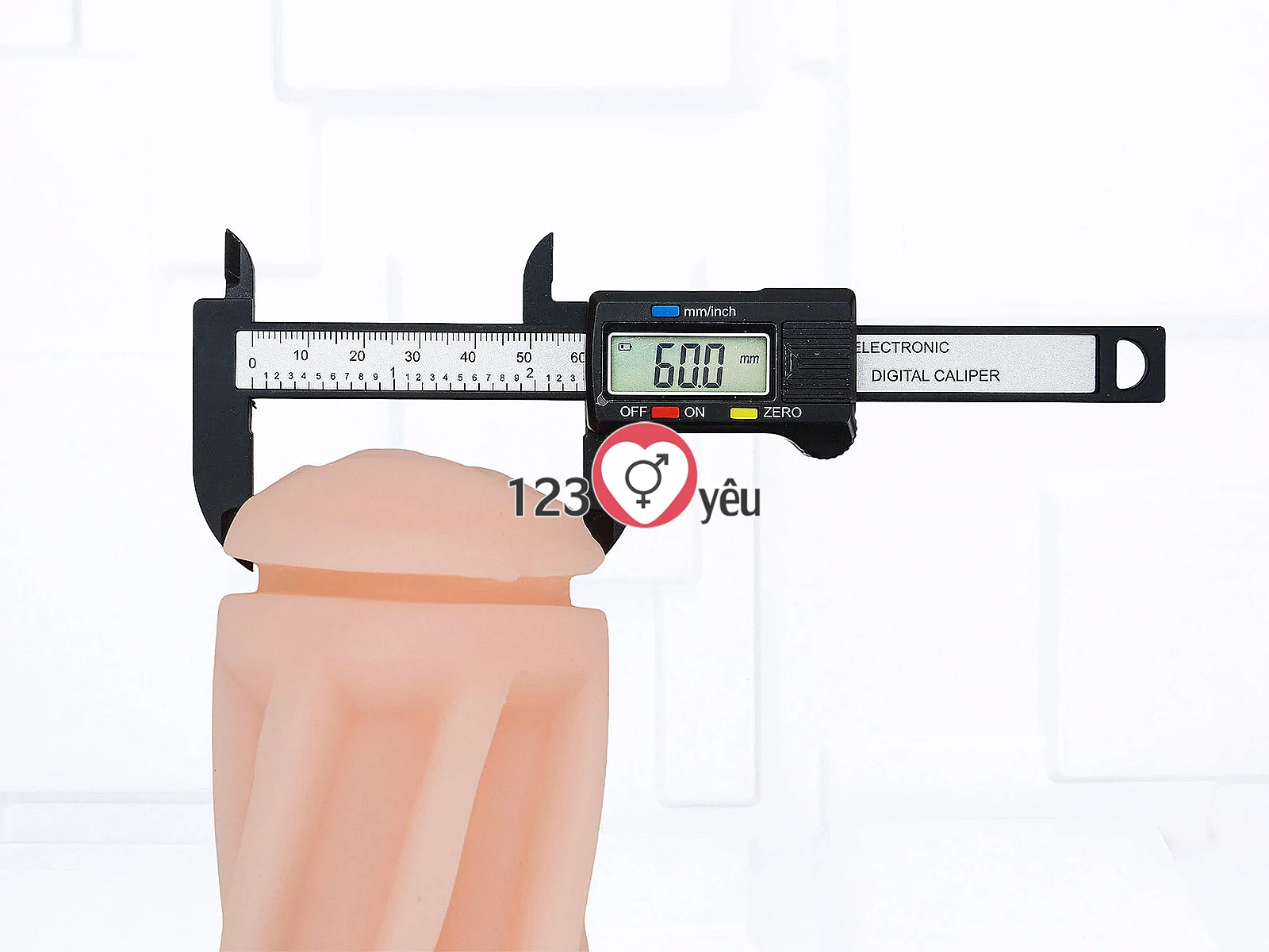 Âm đạo giả Cup Yoona có đế gắn tường không rung