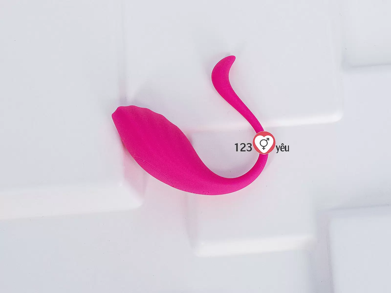 Trứng rung tình yêu Vibrator 10 chế độ remote từ xa