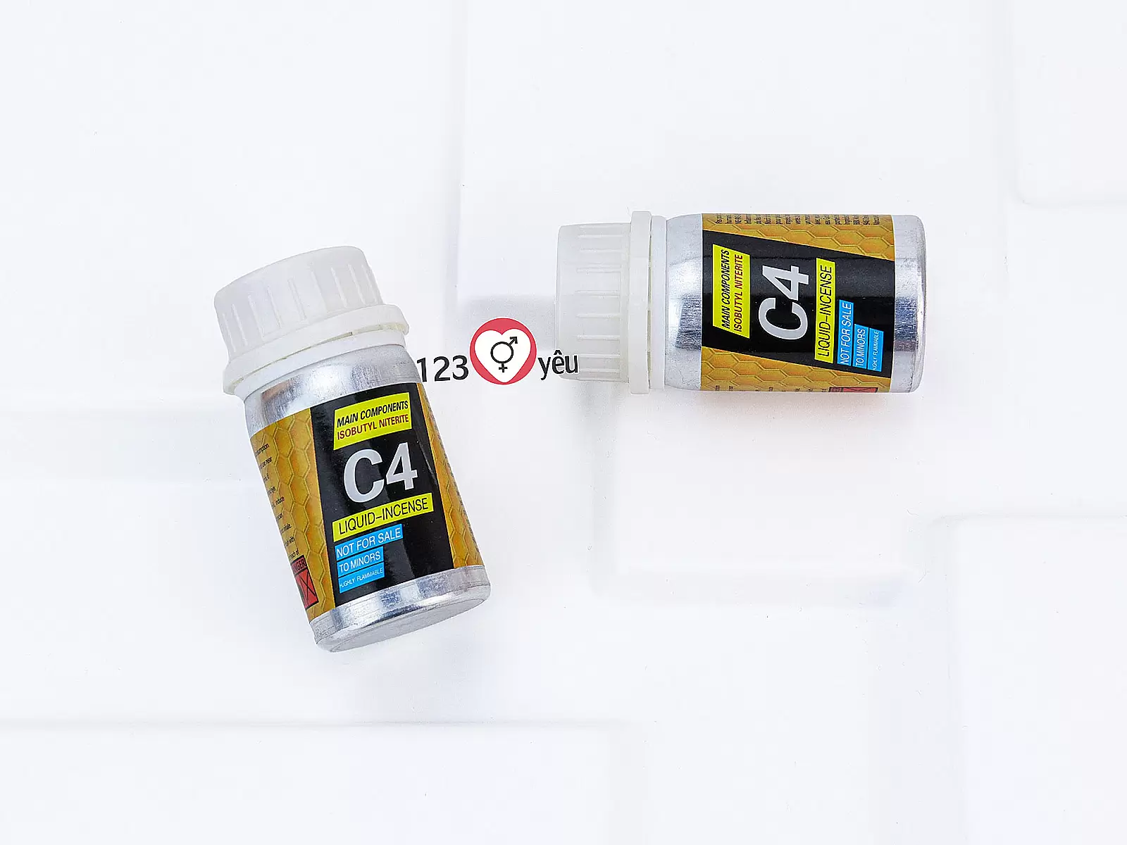 Chai hít khô C4 Liquid Incense tăng cảm giác hưng phấn giúp cơ thể thư giãn tối đa