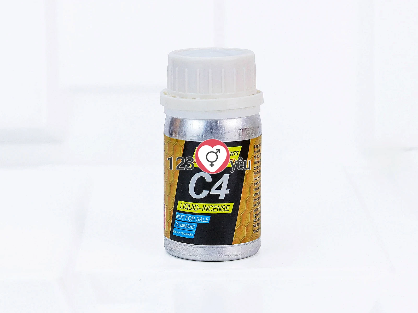 Chai hít khô C4 Liquid Incense tăng cảm giác hưng phấn giúp cơ thể thư giãn tối đa