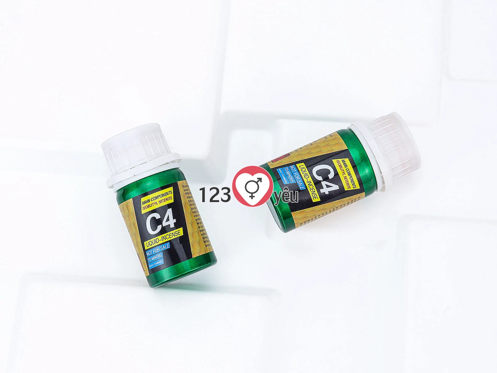 Chai hít khô C4 Liquid Incense tăng cảm giác hưng phấn giúp cơ thể thư giãn tối đa